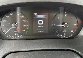 Obytný vůz ETRUSCO 7400 QB - 9