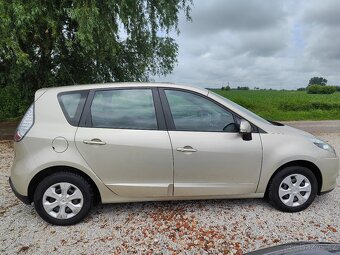 Renault Scénic III 1.6 16V 81 kW – poctivý rodinný parťák - 9