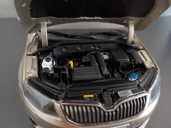 Škoda modely 1:18 - 9