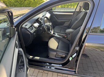 Škoda Octavia 2.0tdi DSG 110KW NEBOURANÁ-SERVIS ŠKODA AUTO - 9
