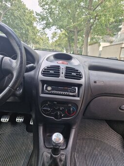 Peugeot 206 + zimní sada kol | Platná STK | 114tis km - 9