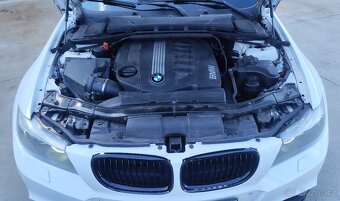 BMW e91 330d LCI - 9