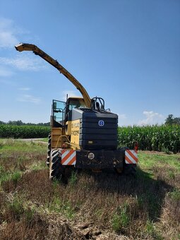 Samojízdná sklízecí řezačka New Holland fx 375 jaguar claas - 9