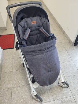 Prodám kočárek 3v1 Inglesina Trilogy + základnu do auta - 9