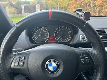 BMW 130i e87 195kW manuál; originální M-Paket - 9
