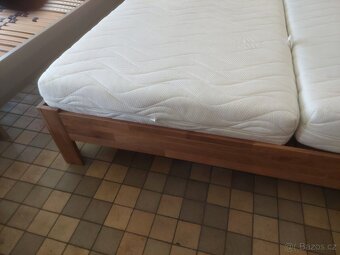 Manželská postel - 9