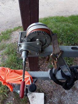 Přívěs na loď - 9