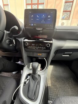 Toyota Yaris Cross - 9