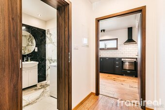Prodej byty 2+kk, 49 m2 - Vrbovec, ev.č. 01736 - 9