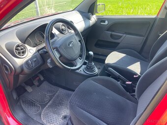 Ford Fiesta 1,3i 55kw 2005 - 9