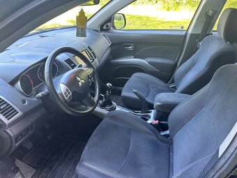 Prodám Mitsubishi Outlander 2.2 HDI 115 kW, - 9