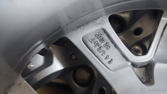 BMW X1 X2 F48 F49 R17 zimni pneu 205/60/17 - 9