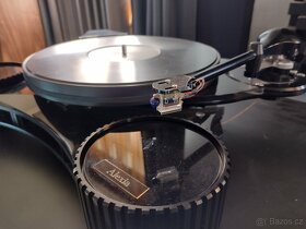 Helius Alexia turntable a Helius Omega standard tonearm - 9