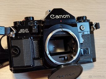 Canon A-1 + FD 28mm + příslušenství - 9