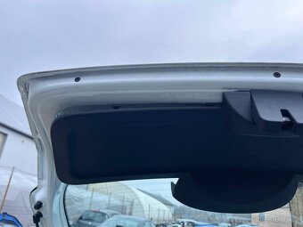 Škoda Fabia 3 na dily - 9