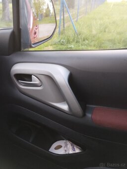 2012 Citroën Berlingo Multispace 1.6 hdi 119000 km původ ČR - 9