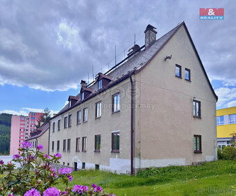Prodej bytu 4+1, 69 m², Tanvald, ul. U Stadionu - 9