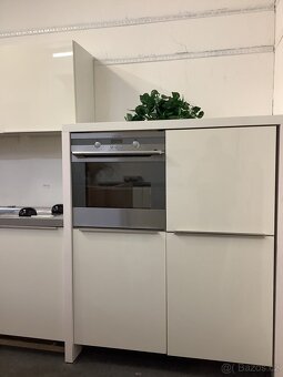 Moderní kuchyňská linka NOLA - 9