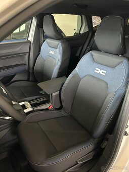 Dacia Duster EXTREME Mild Hybrid 130 - 9