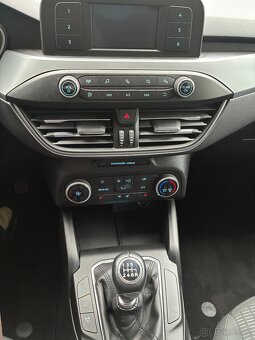 Ford Focus 1.0i, 2019, 35000km - 9