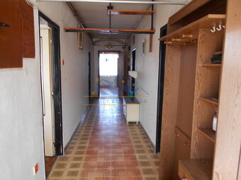 Prodej 2 rodinných domů celkem 260 m², pozemek 1371 m² - 9