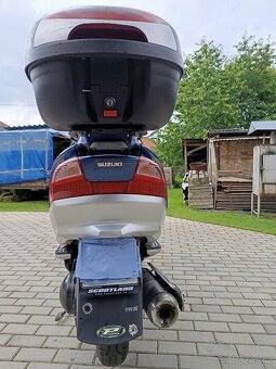 Suzuki Burgman 400 - 9