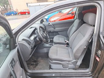 Volkswagen Polo 1.2i 12V 47KW S.Kniha - 9