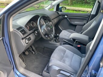 Volkswagen Touran 2.0 TDI 103kW - 9