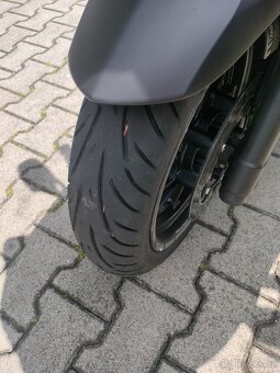 XMAX 400 - 9
