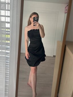 Nádherné šaty S - 9