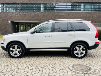 Volvo XC90 2.4 D5 147KW AUTOMAT R-DESIGN SERVISKA - 9