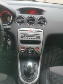 Peugeot 308 1.6 hdi - 9