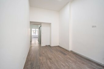 Prodej bytu 3+1 85 m2 s balkonem, Praha 8 - Palmovka - 9