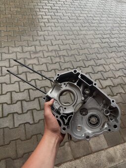 Díly na motor YX 140 - 9