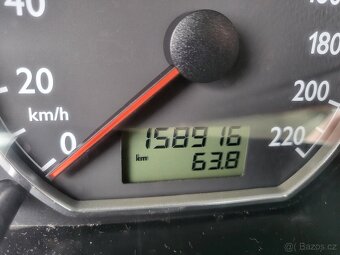 Volkswagen Polo 1.4 benzín, rv: 2002 - 9