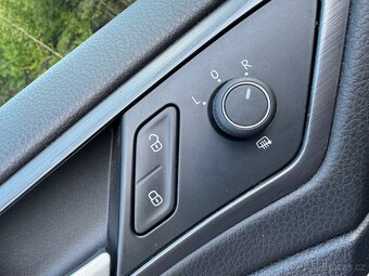 VW Golf VII 1,6tdi první majitel, CZ původ - 9