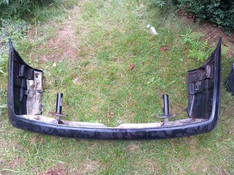 bmw e36 světlo, sání, topení, nárazníky, ALU rezerva Pirelli - 9