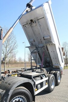 Volvo FH13 540 8x4 / Zvedačka / Retarder - 9