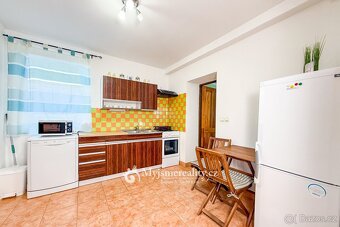 Prodej, rodinný dům, 550 m2 - Jaroslavice, ev.č. LU2502 - 9