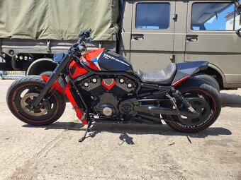 Harley Davidson V-ROD - 9