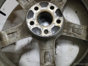 17" zimni subaru XV 225/55 R17 5x100 - 9