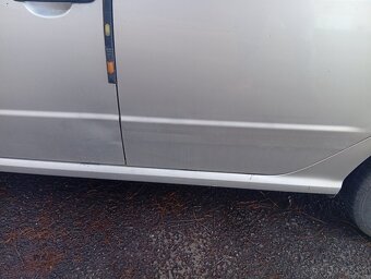 Škoda fabia 1,4 55kw r.v 2000 na ND - 9