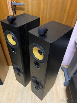 B&w Bowers & Wilkins - 9