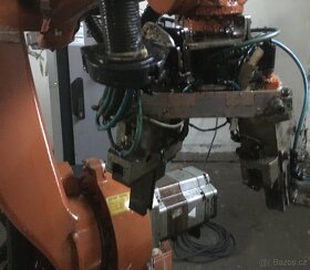 Robot KUKA KR6 a KR16 plus KRC2 2 ks, cena za kus - 9