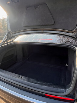 Prodám Audi A8 Quattro 3.0 TDI, 7/2007 - 9