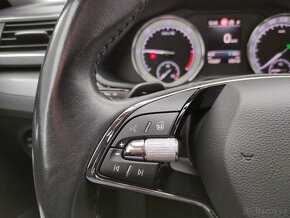 Škoda Superb III DSG STYLE MATRIX NAVI SENZORY TAŽNÉ - 9