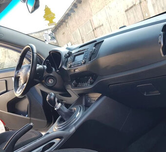 Kia Sportage 1.7 CRDI L 2WD - 9
