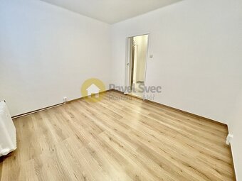 Pronájem pěkného 2+1 s balkonem, 52 m2 ul. Dr. Jiřího Fifky, - 9