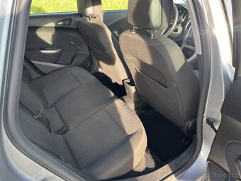 Prodám Opel astra J 2010, 1.4benzin 74kw - 9
