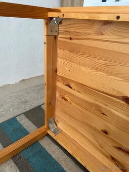 Jídelní stůl + 4 židle - 9